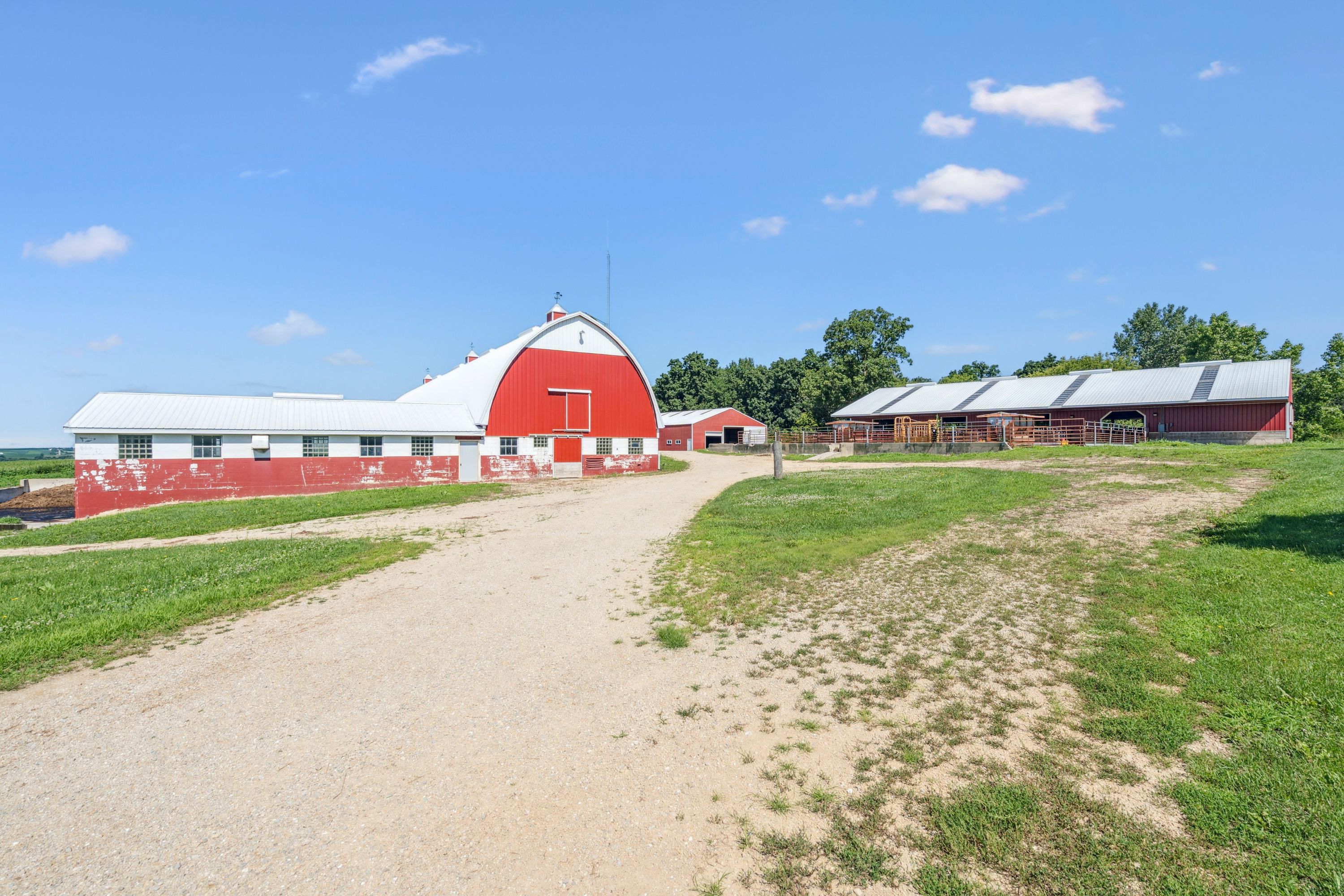 Listing Photo: 8707 & 8713 Riverside Road Farm (40)